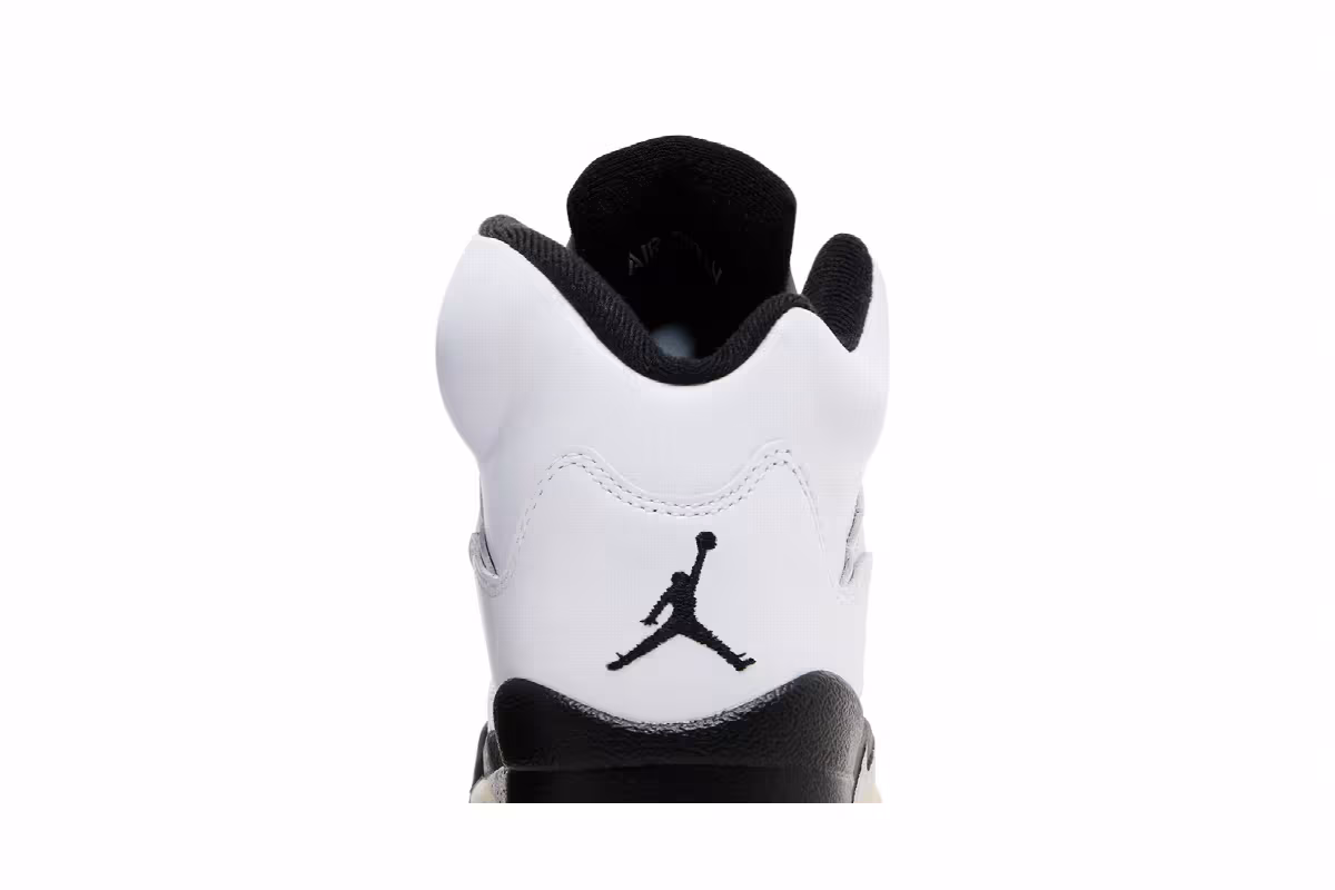 Air Jordan 5 GS White Black, view 8