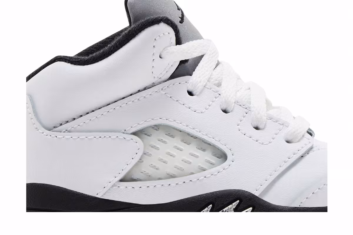 Air Jordan 5 TD White Black, view 3