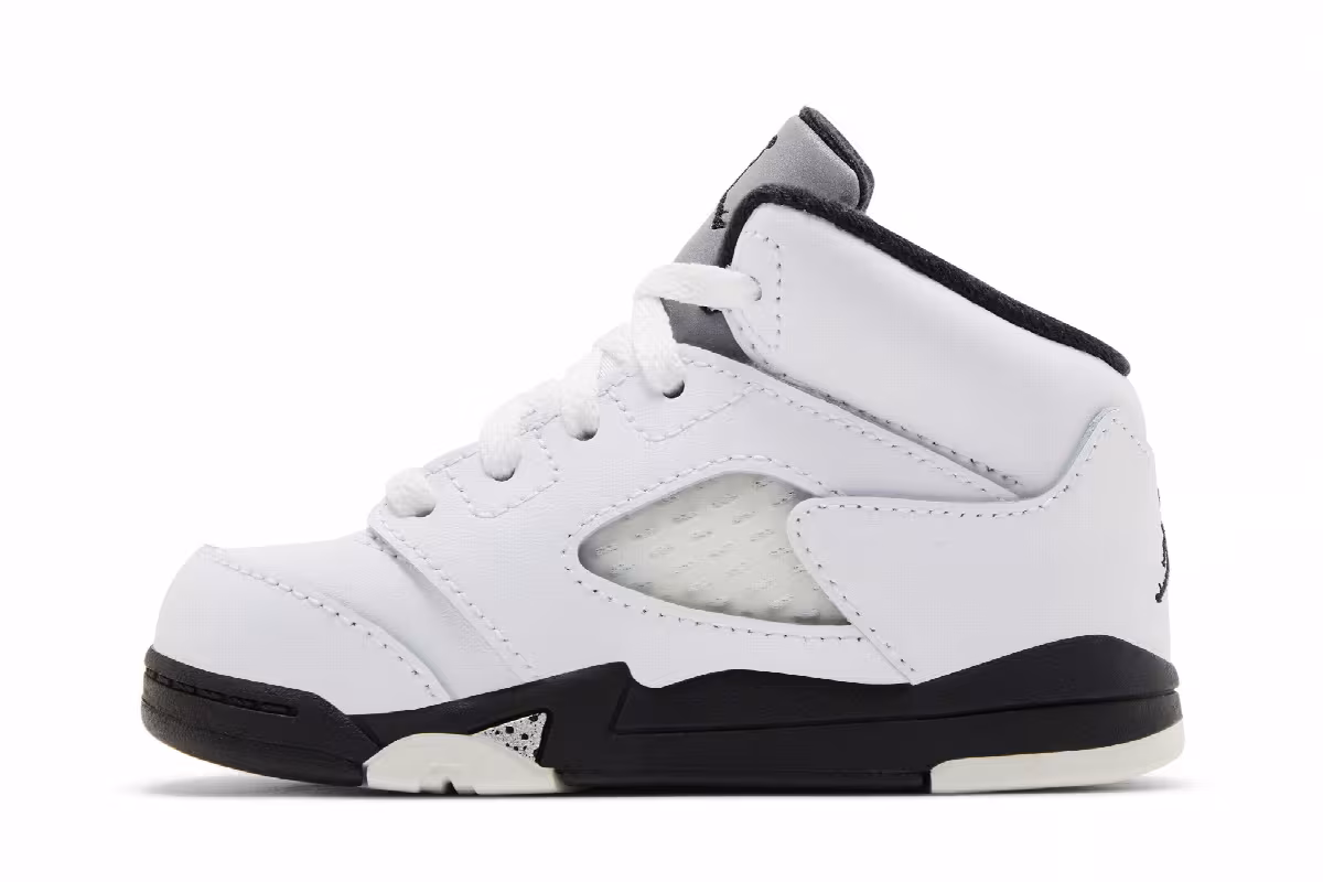 Air Jordan 5 TD White Black, view 4