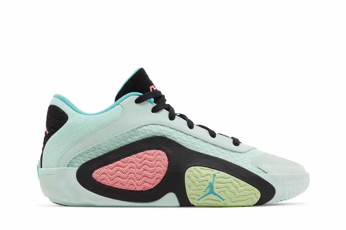 Air Jordan Tatum 2 Vortex, view 2