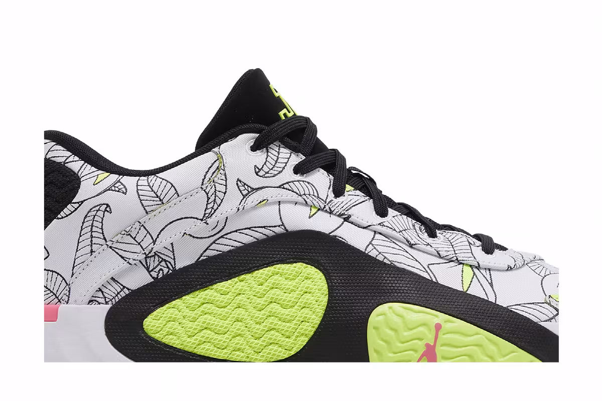 Air Jordan Tatum 2 Mommas Boy, view 3