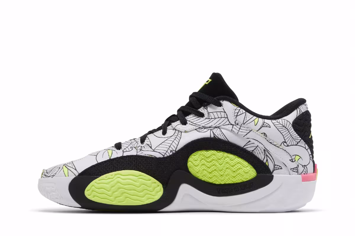 Air Jordan Tatum 2 Mommas Boy, view 4