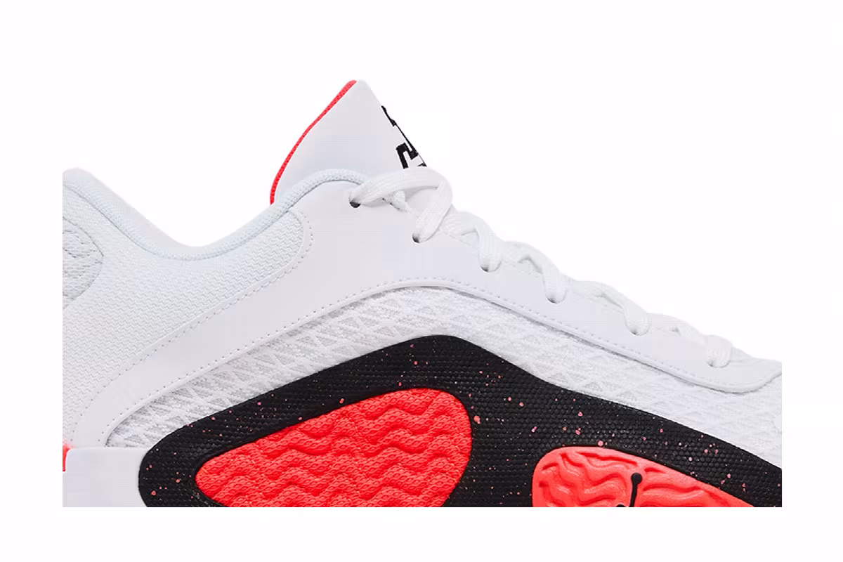 Air Jordan Tatum 2 Red Cement, view 3