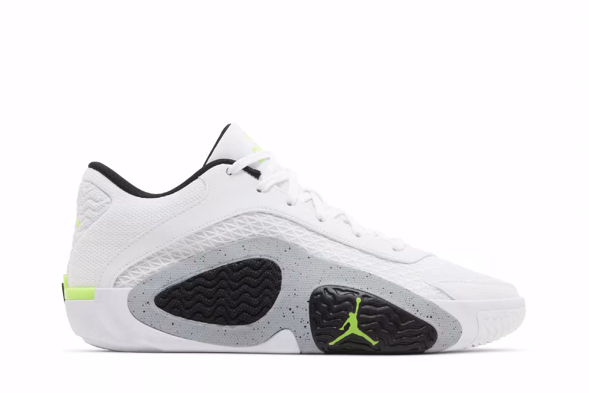 Air Jordan Tatum 2 Neon, view 2