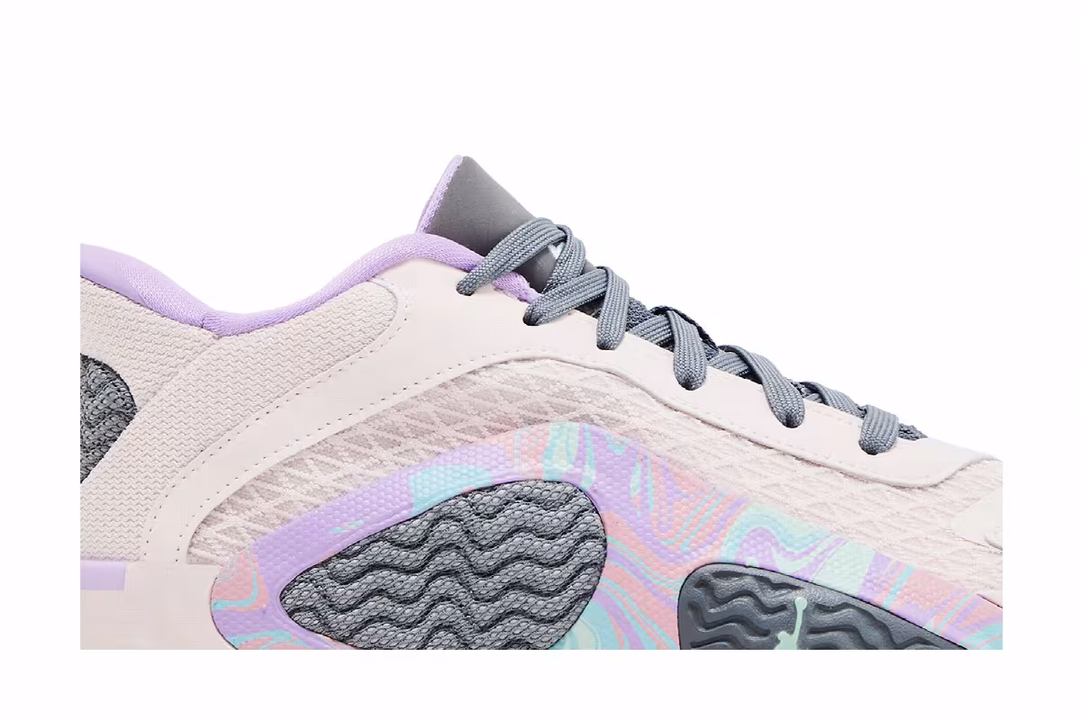 Air Jordan Tatum 2 GS Sidewalk Chalk, view 3
