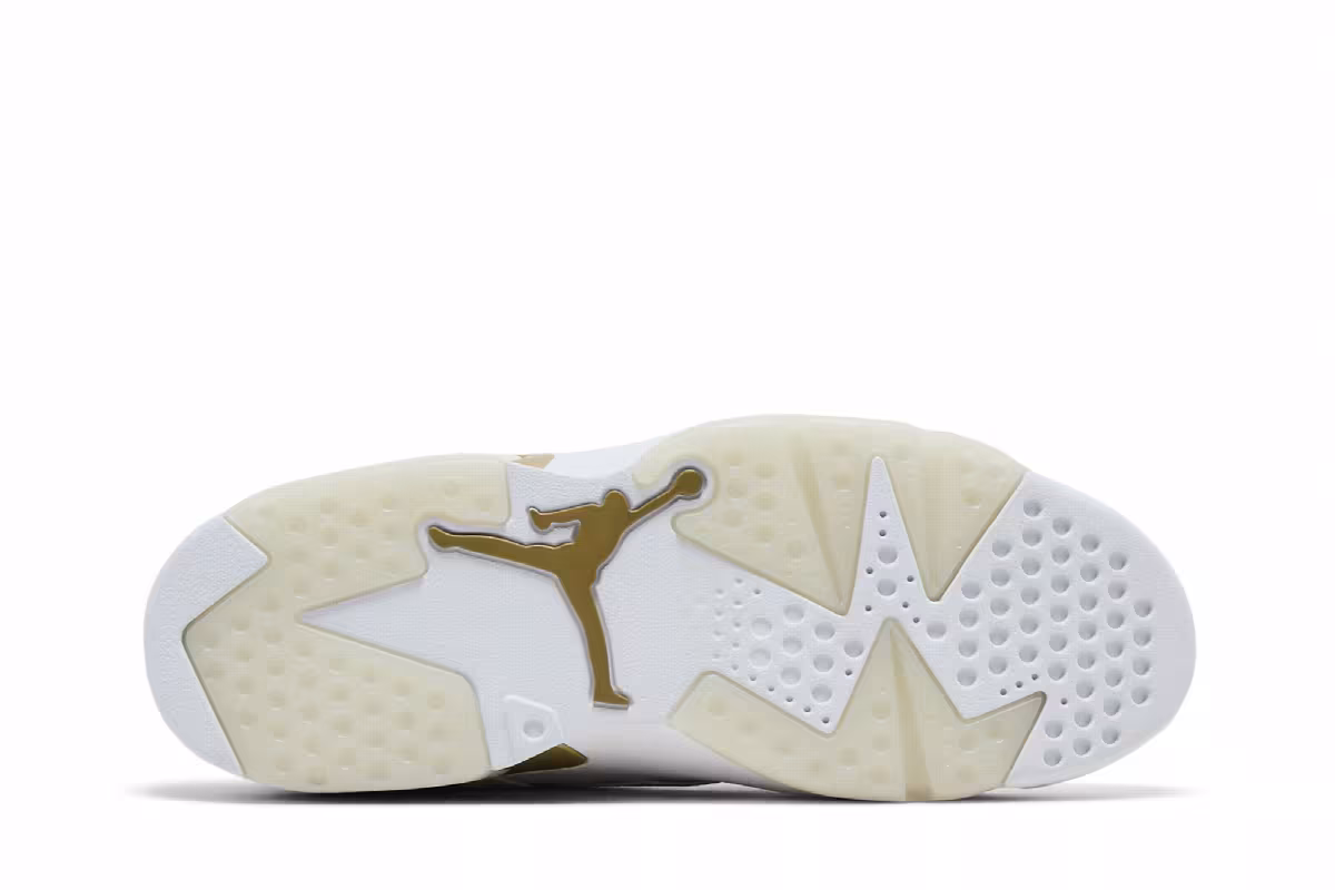 Air Jordan MVP White Metallic Gold, view 5