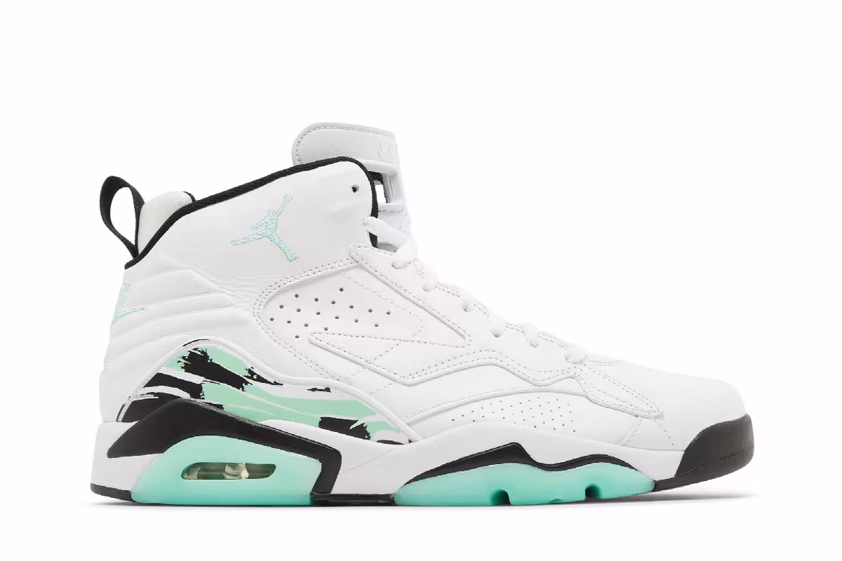 Air Jordan MVP White Green Glow, view 2