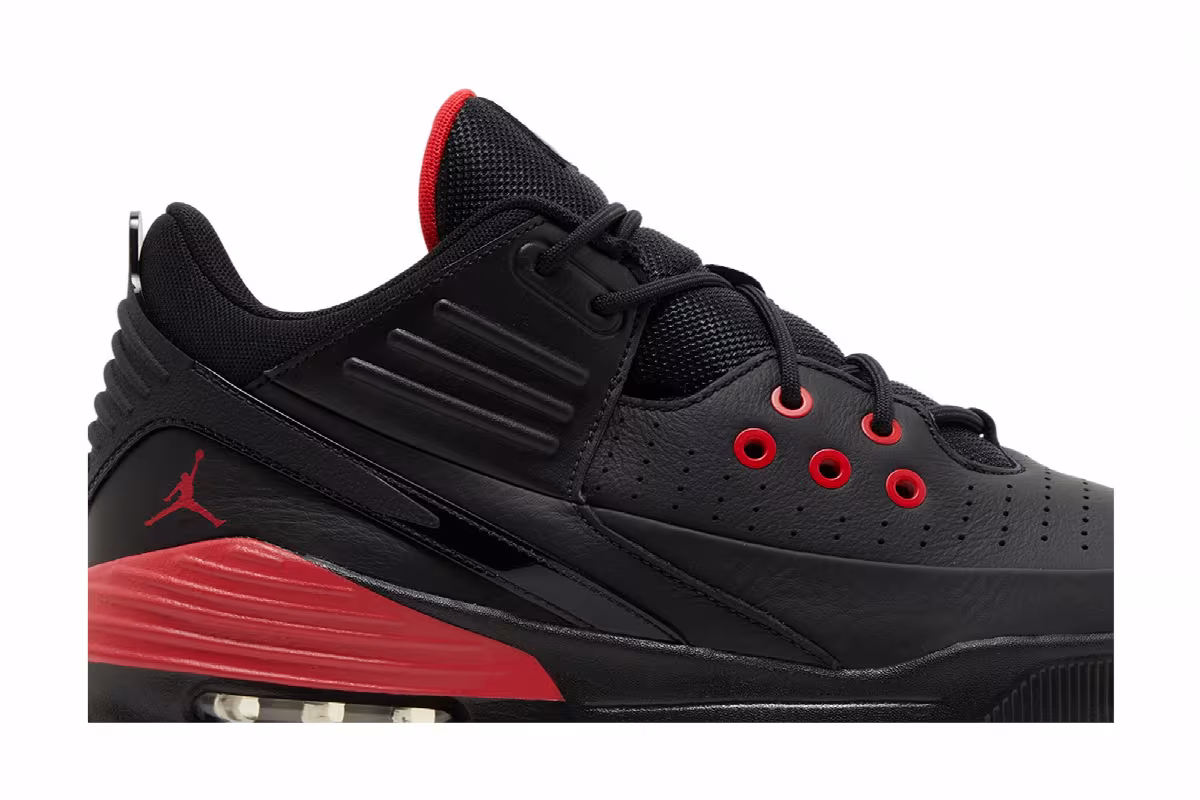 Air Jordan Max Aura 5 Bred, view 3
