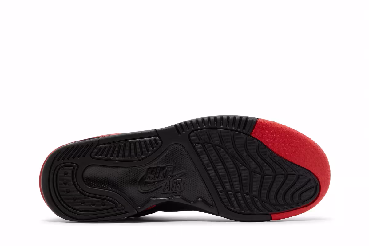Air Jordan Max Aura 5 Bred, view 5