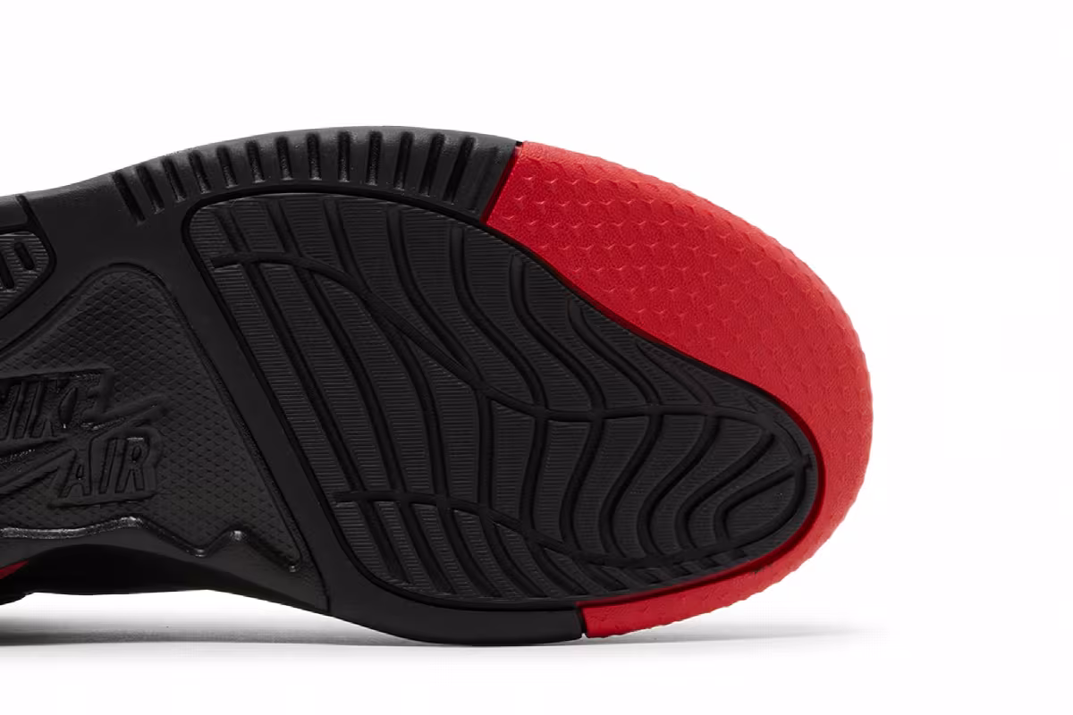 Air Jordan Max Aura 5 Bred, view 6