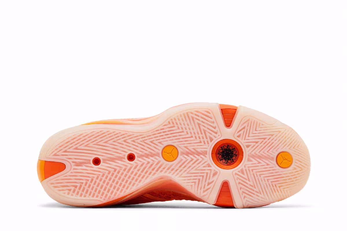 Dearica Hamby x Women's Air Jordan 38 Low Sunshine, view 5
