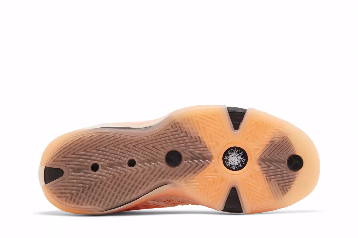 Air Jordan 38 Low Crimson Tint, view 5