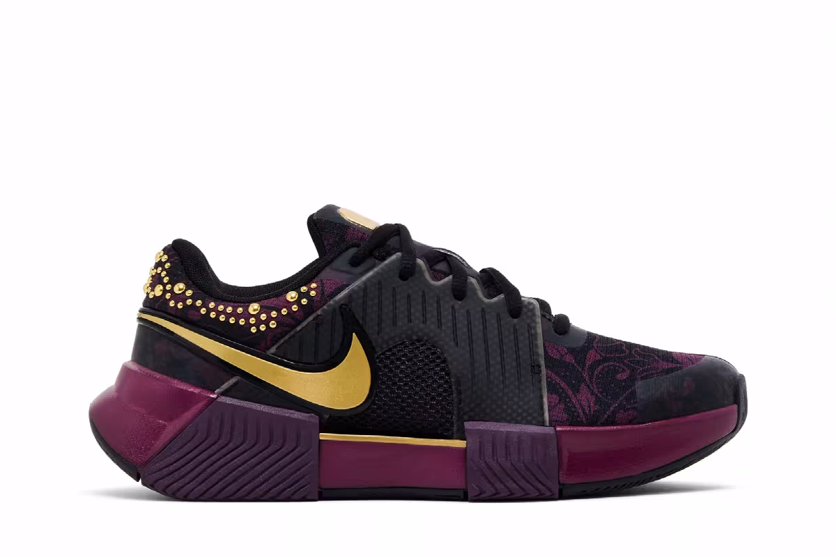 Naomi Osaka x Nike Women's GP Challenge 1 Bordeaux/Black/Metallic Gold, view 2