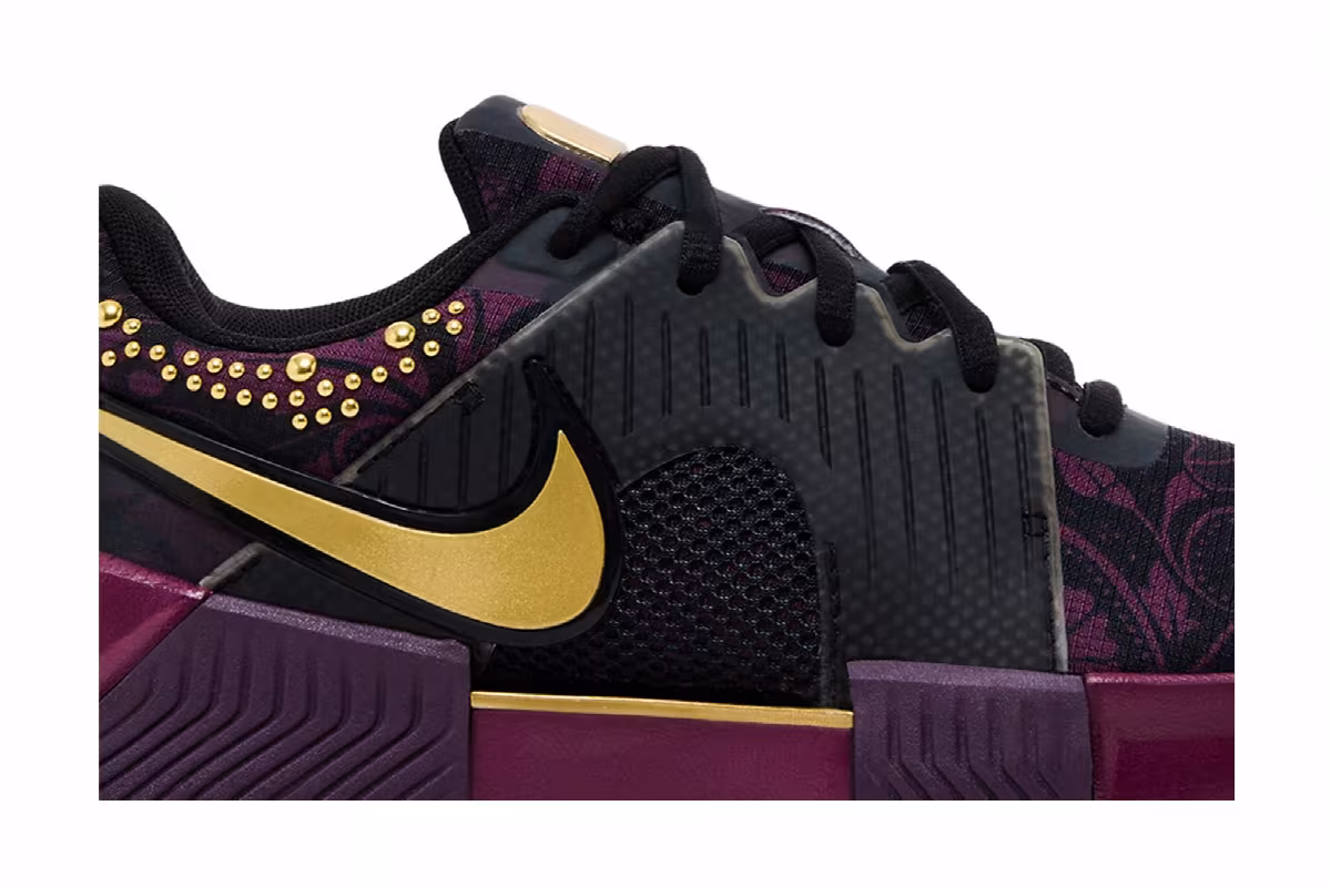 Naomi Osaka x Nike Women's GP Challenge 1 Bordeaux/Black/Metallic Gold, view 3