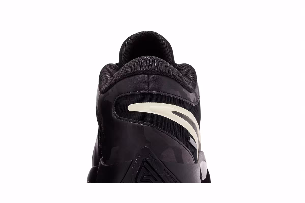 Nike Giannis Freak 6 Black Label Pack, view 8
