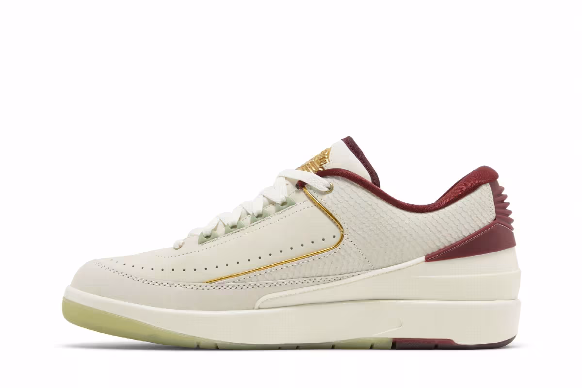 Air Jordan 2 Low Year of the Dragon, view 4