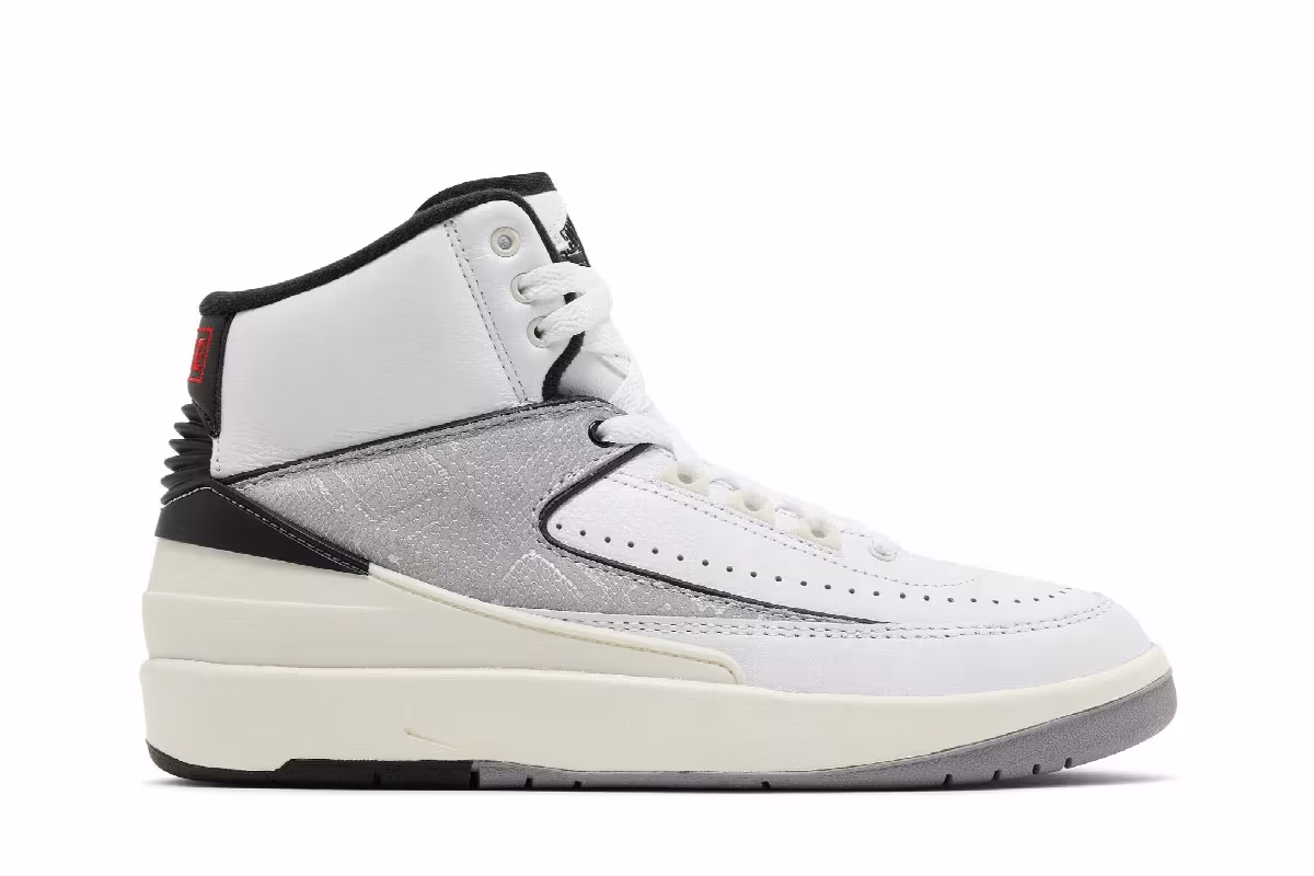 Air Jordan 2 GS Python, view 2