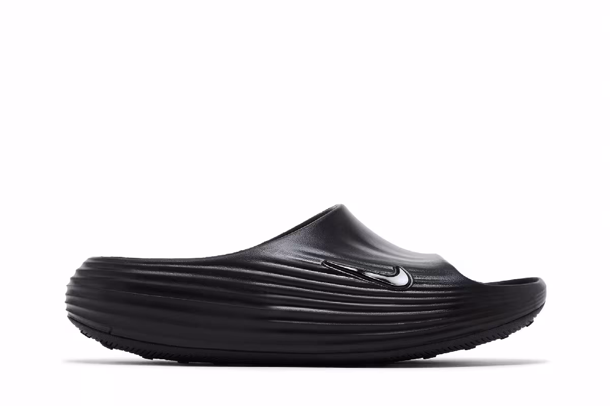 Nike ReactX Rejuven8 Slide Triple Black, view 2