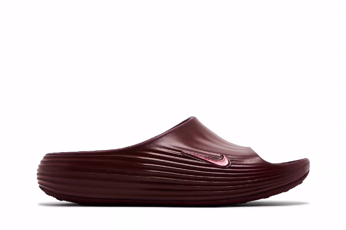 Nike ReactX Rejuven8 Slide Team Red, view 2
