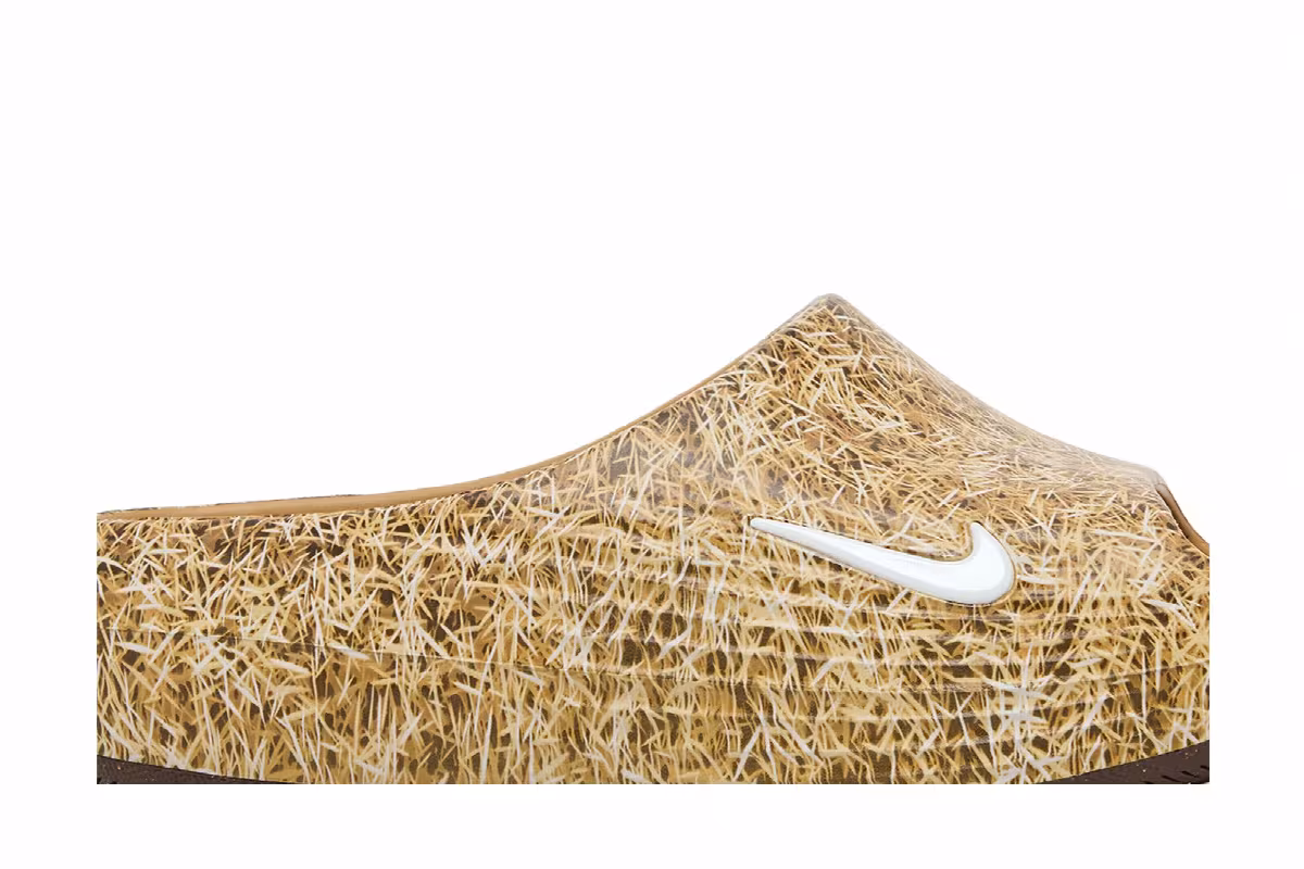 .SWOOSH x Nike ReactX Rejuven8 Slide Touch Grass - Wheat, view 3
