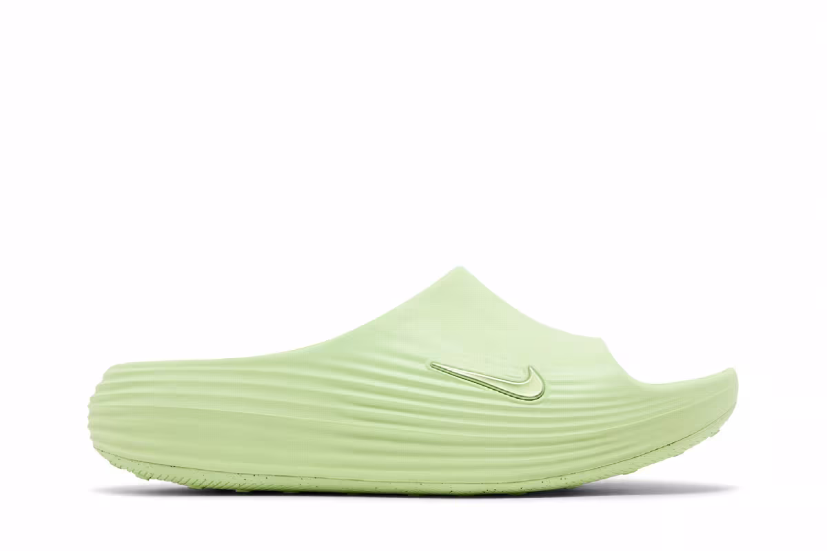 Nike ReactX Rejuven8 Slide Barely Volt, view 2