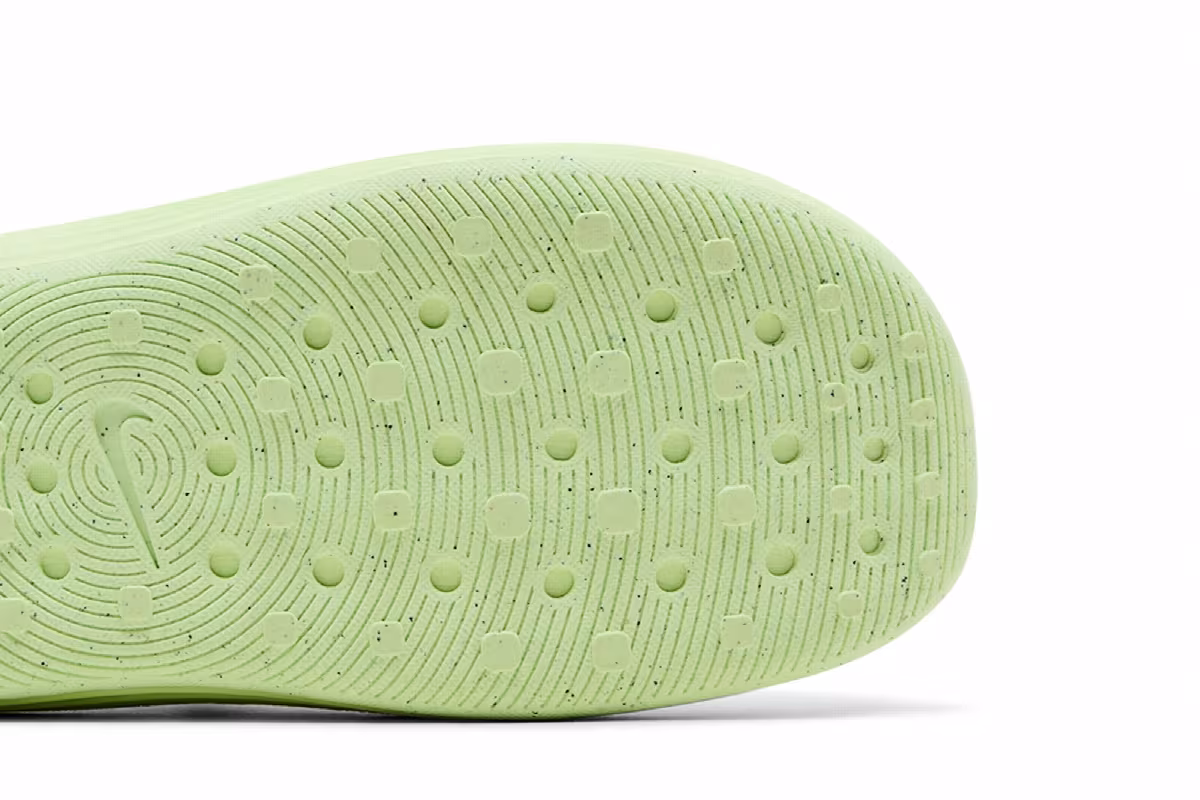 Nike ReactX Rejuven8 Slide Barely Volt, view 6