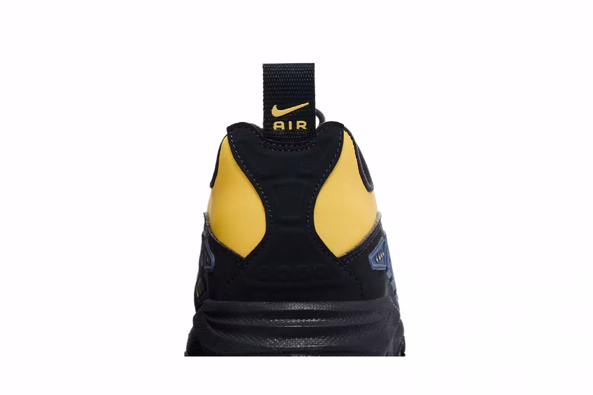 Nike Women's Air Sunder Max Saturn Gold, view 8