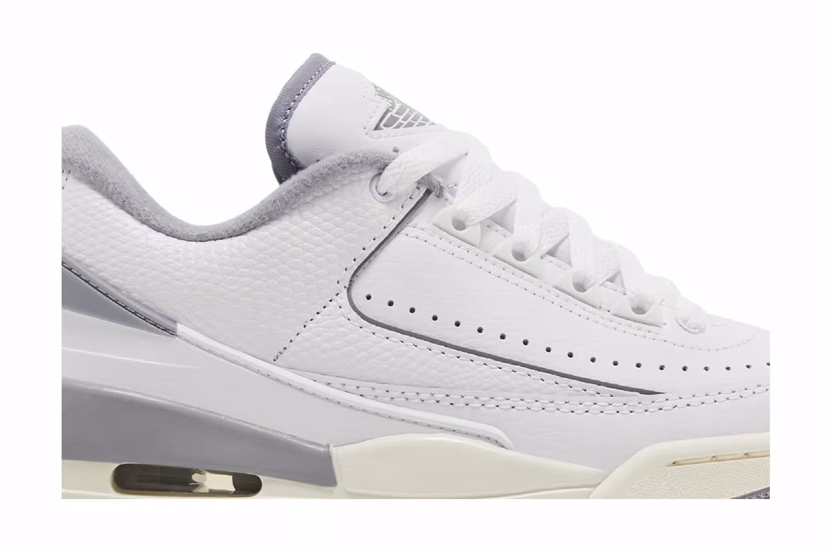 Air Jordan 2/3 GS White Cement, view 3