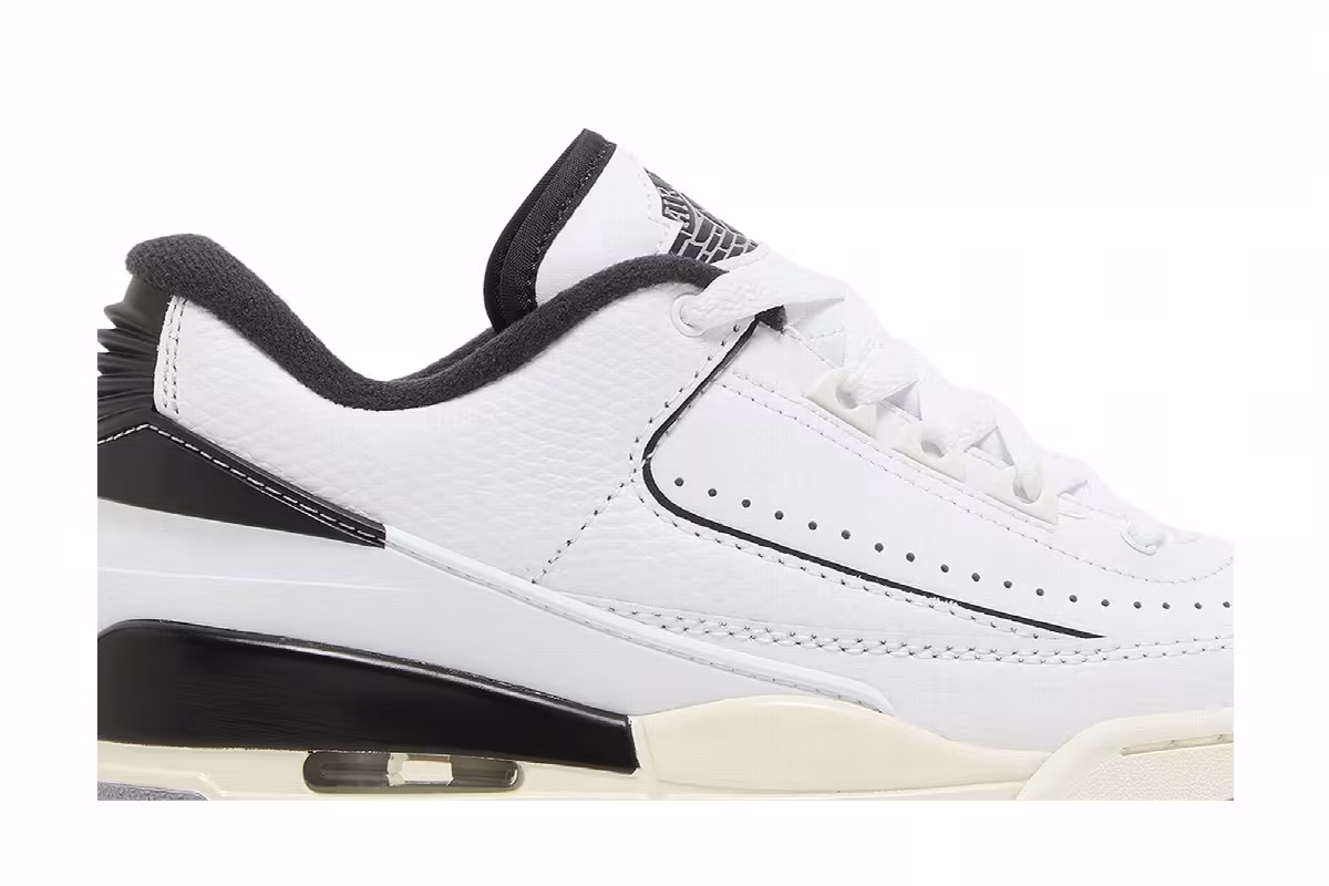 Air Jordan 2/3 GS White Black, view 3