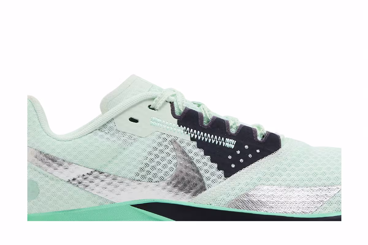 Nike Zoom Rival Waffle 6 Barely Green, view 3