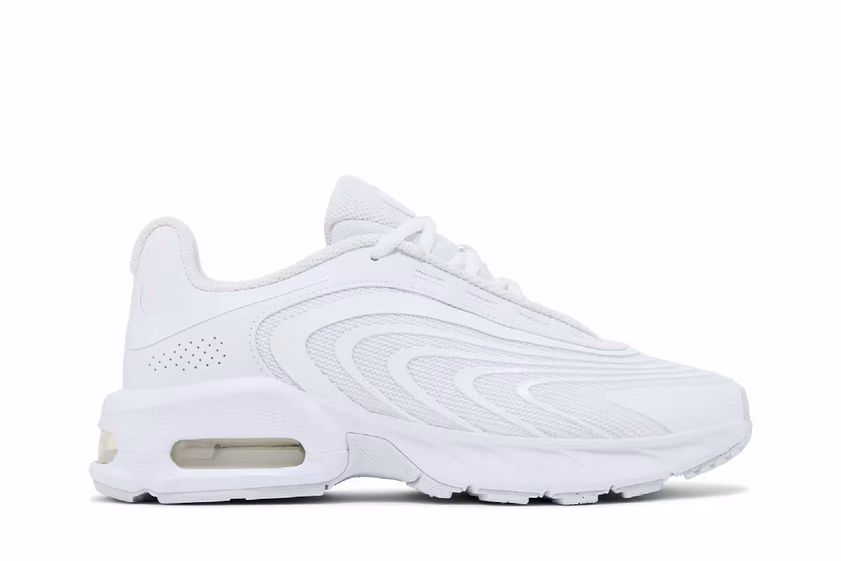 Nike Women's Air Max Fire White Black, view 2