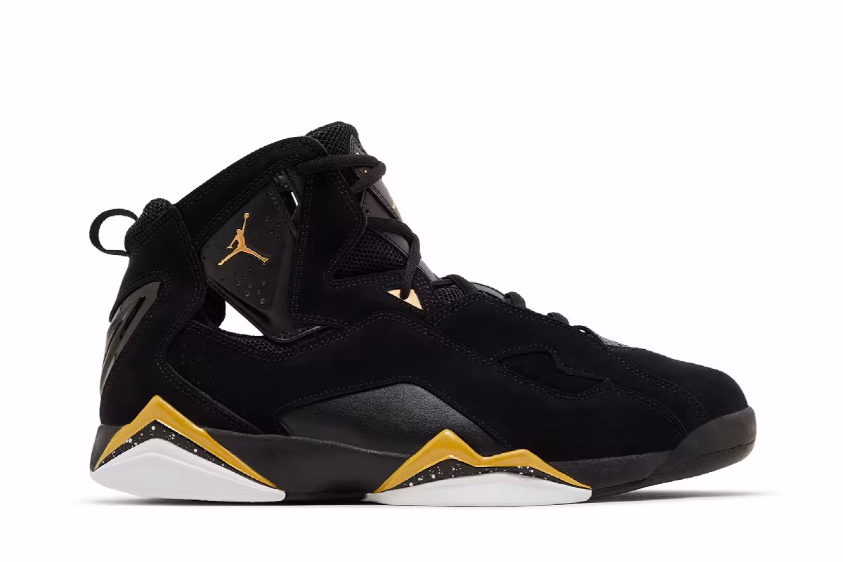 Air Jordan True Flight Black Metallic Gold Speckled, view 2
