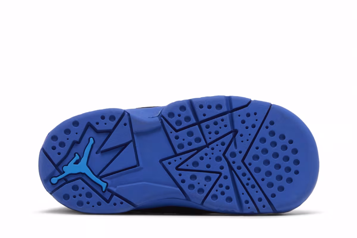 Air Jordan True Flight TD Black Hyper Royal, view 5