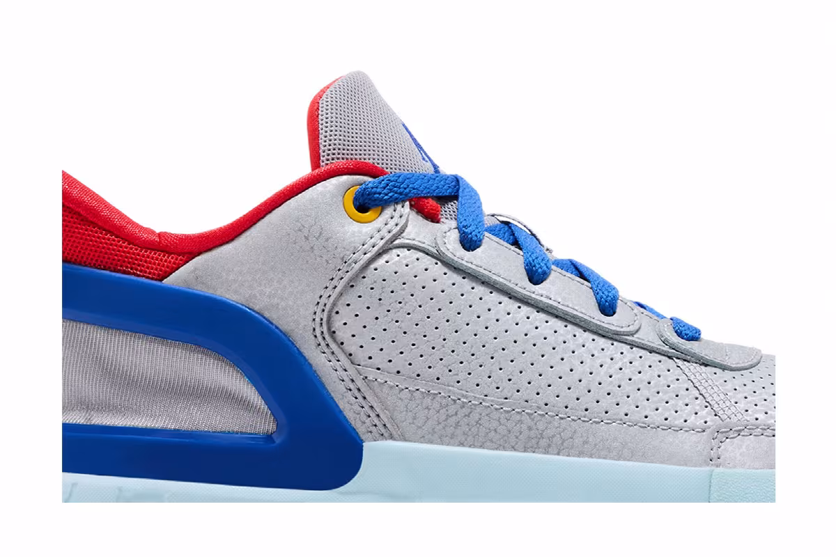 Air Jordan DAY1 EO GS Metallic Silver/Light Crimson/Glacier Blue/Game Royal, view 3