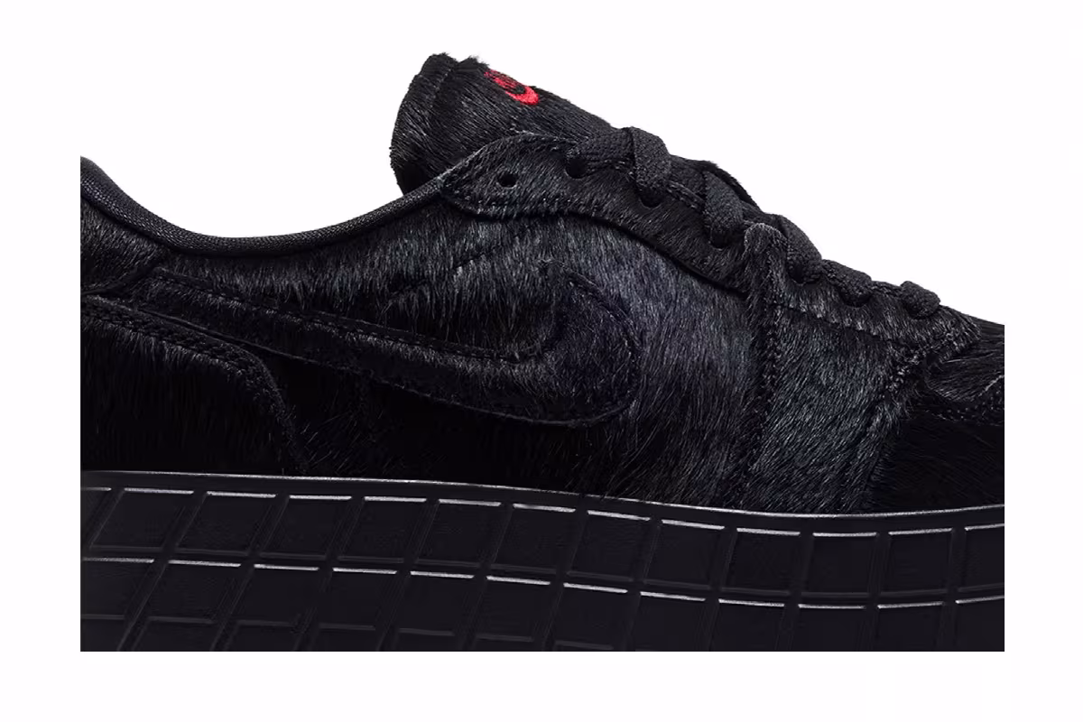 Women's Air Jordan 1 Low Brooklyn Black Pony, view 3