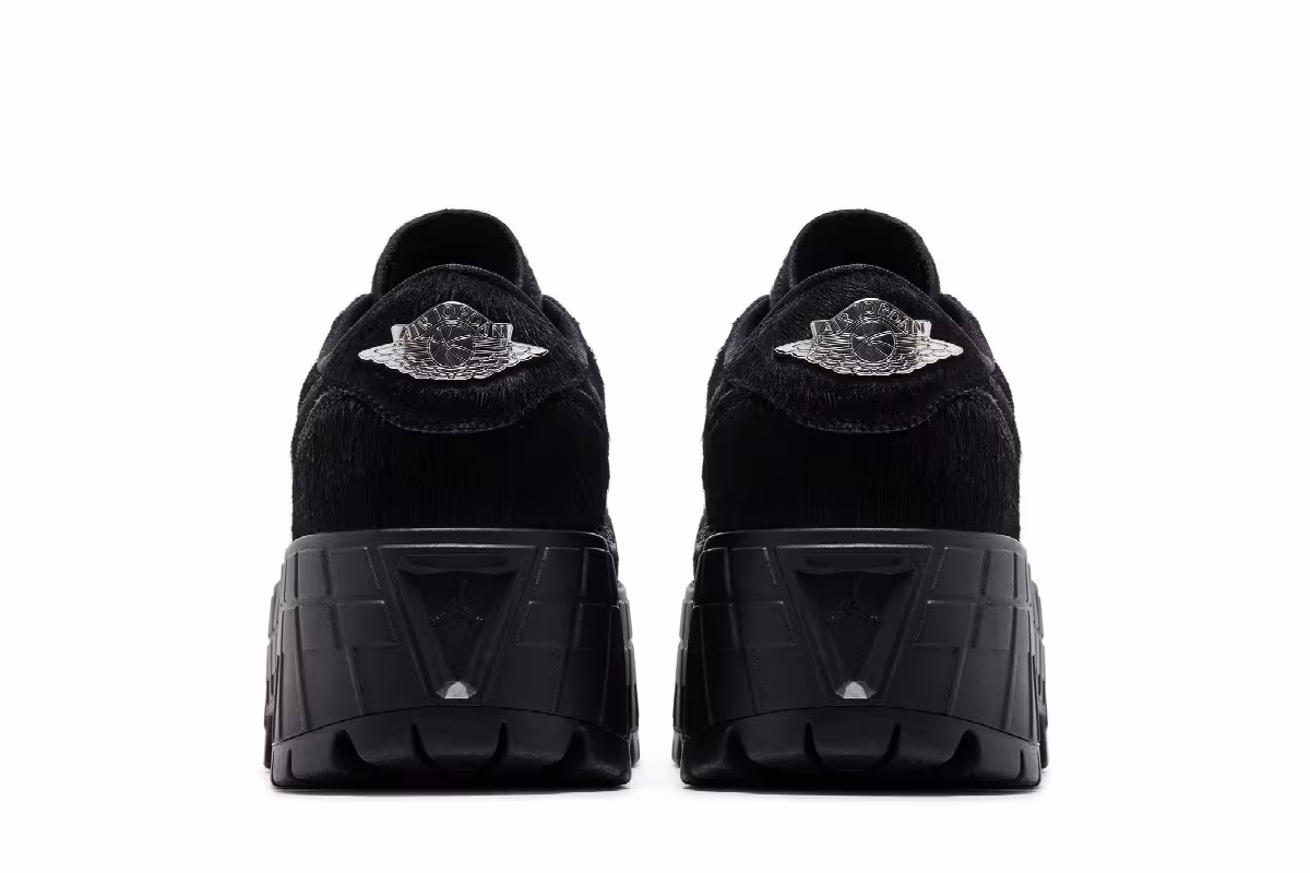 Women's Air Jordan 1 Low Brooklyn Black Pony, view 7