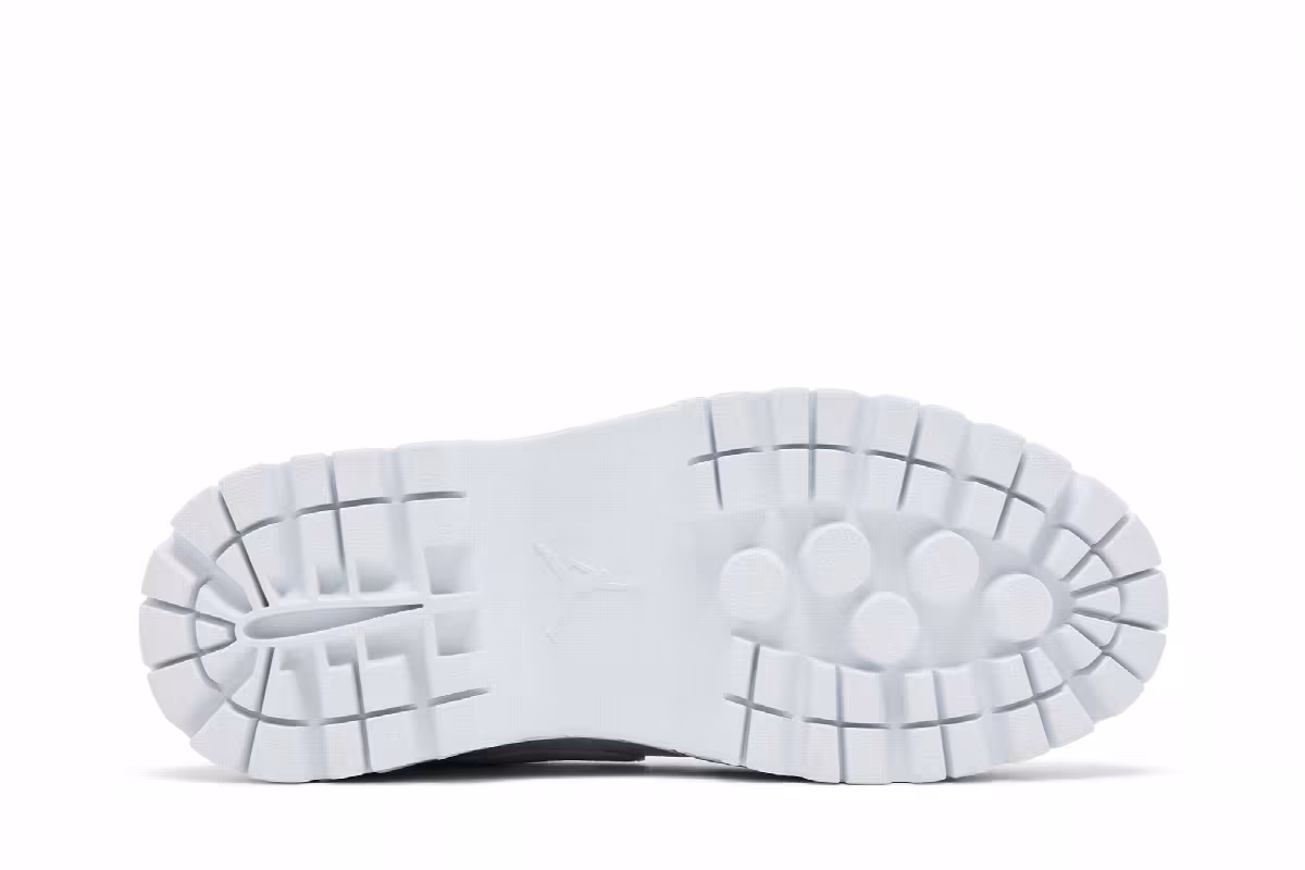 Women's Air Jordan 1 High Brooklyn Triple White, view 5
