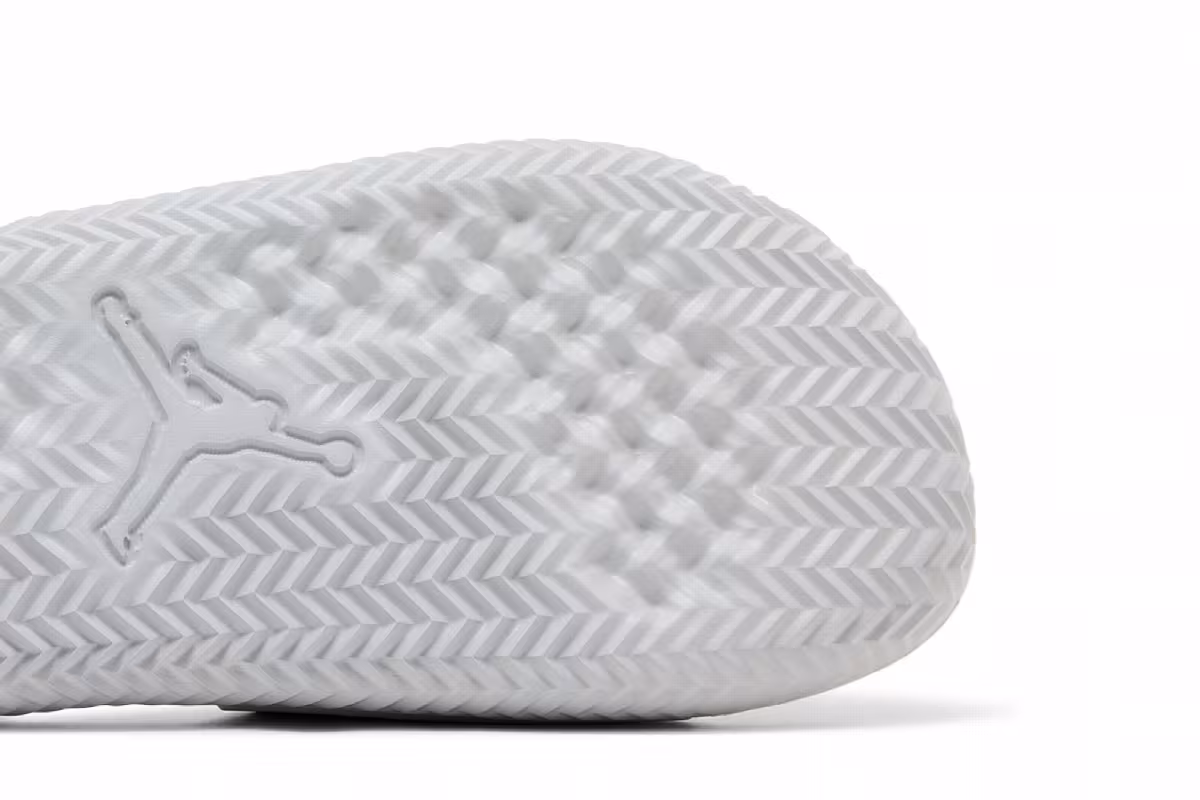 Air Jordan Jumpman Slide Neutral Grey Metallic Silver, view 6