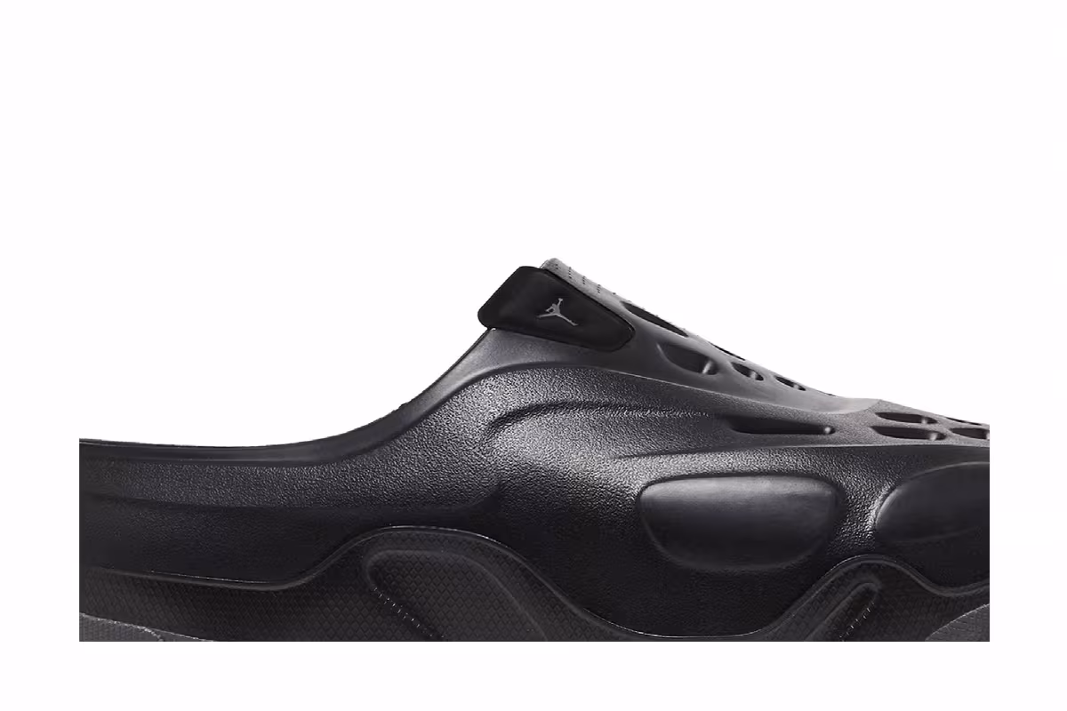 Air Jordan Roam Slide Black Iron Grey, view 3