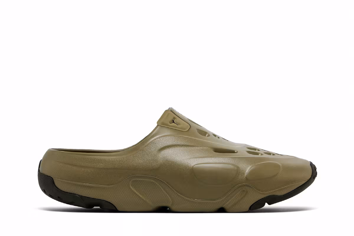 Air Jordan Roam Slide Neutral Olive, view 2