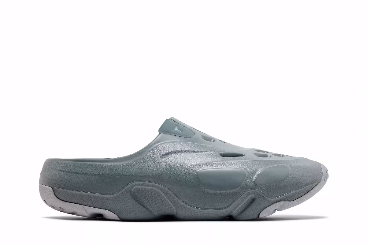 Air Jordan Roam Slide Cool Grey, view 2