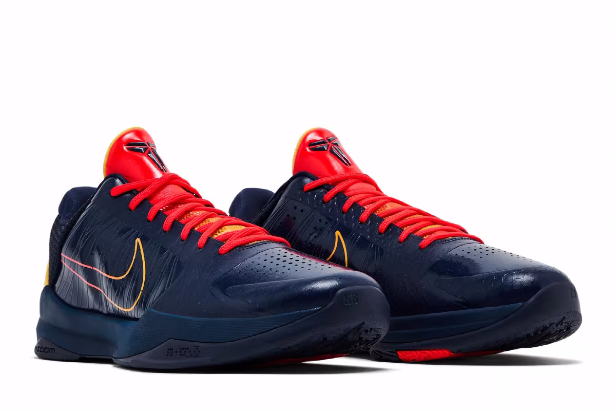 Caitlin Clark x Nike Zoom Kobe 5 Protro Indiana Fever, view 9
