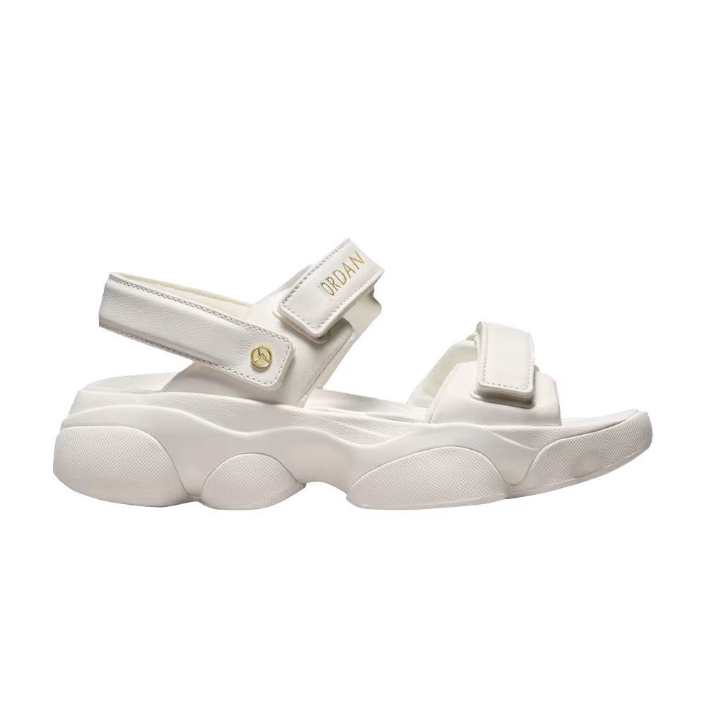 Air Jordan Women's Jordan Deja Sandal Sail Metallic Gold