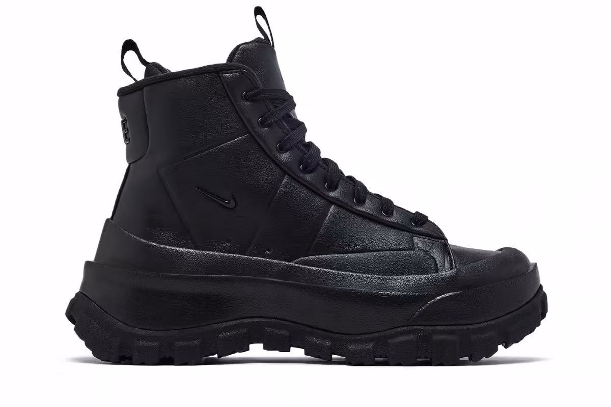 Nike Women's Blazer Roam Mid Triple Black, view 2