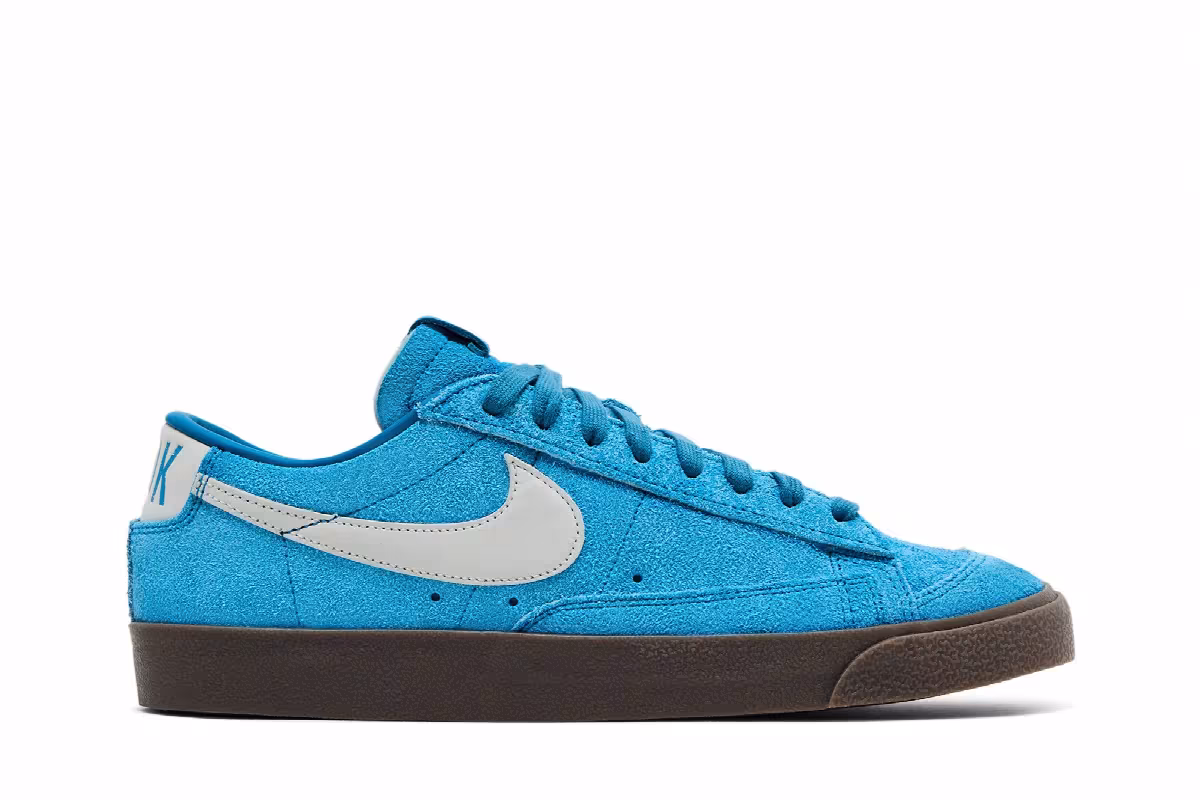 Devin Booker x Chevrolet x Nike Blazer Low Surf Blue, view 2