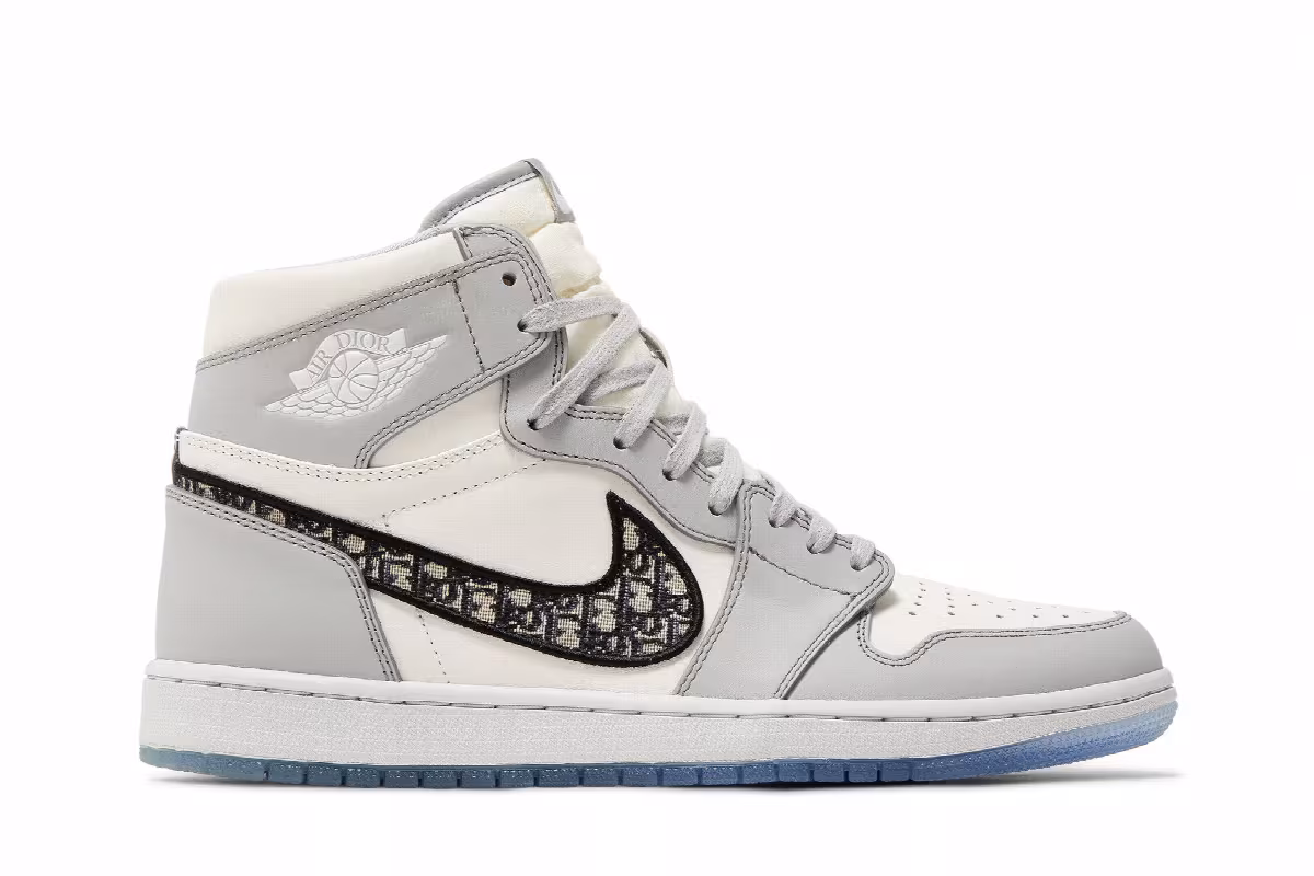 Dior x Air Jordan 1 High, view 2