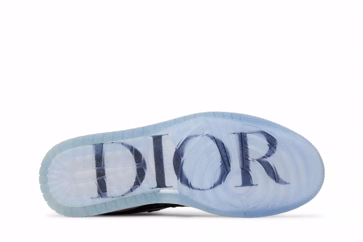 Dior x Air Jordan 1 High, view 5