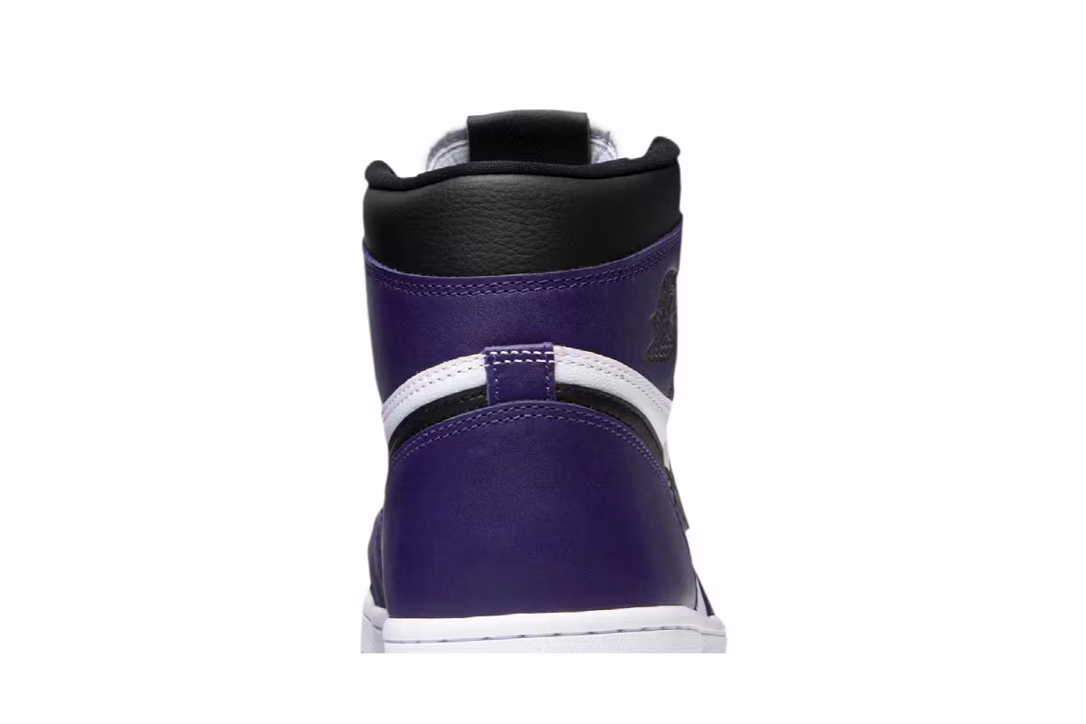 Air Jordan 1 High OG Court Purple 2.0, view 8