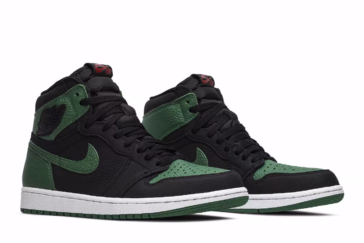 Air Jordan 1 High OG Pine Green 2.0, view 9