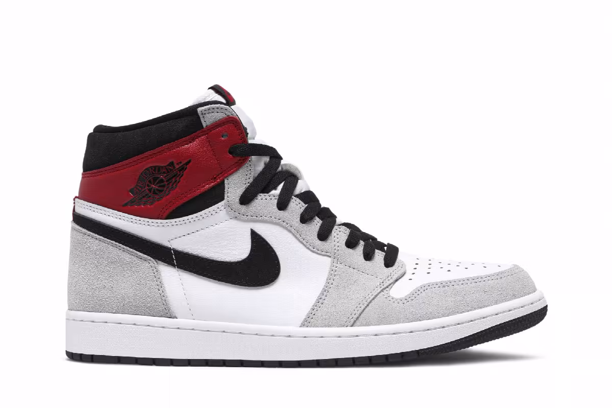 Air Jordan 1 High OG Smoke Grey, view 2